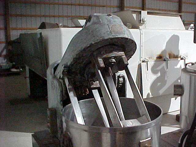 - Day Pony Mixer - 40 Gallon Mixing Tub - S/S 2 Speed Motor